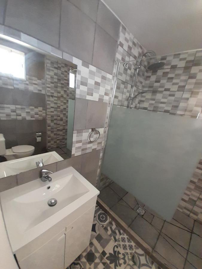 Ibiza Suite Independent Bedroom And Bathroom Albufeira Dış mekan fotoğraf
